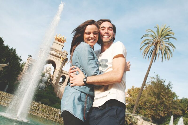 Barcelona: Photoshoot Tour Old Town - Weather and Rescheduling