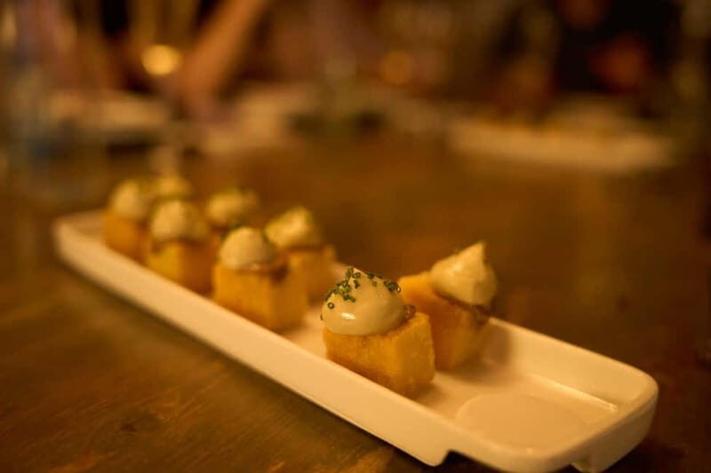 Barcelona: Picasso Museum & Optional Born Food & Wine Tour - Exploring the Picasso Museum