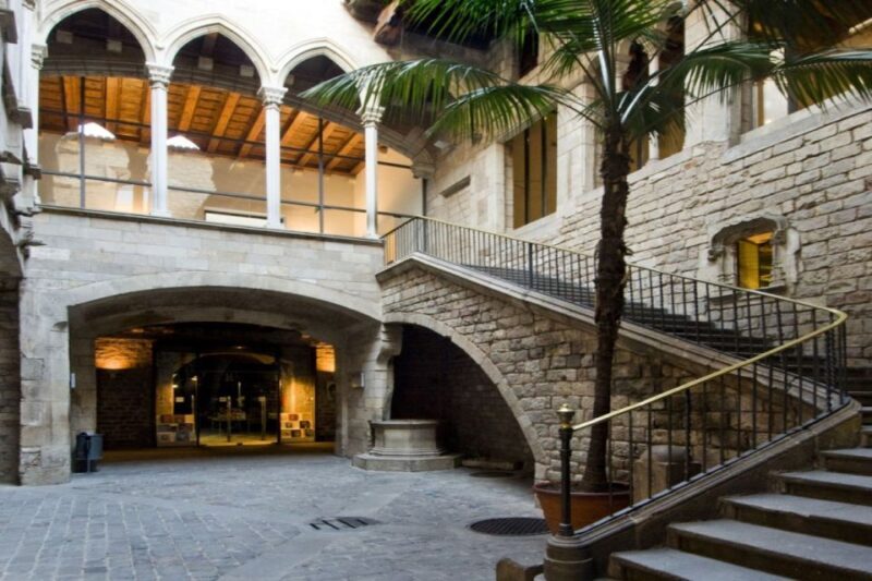 Barcelona: Picasso Museum Tour with Moco Museum Ticket - A Closer Look at the Tour Itself