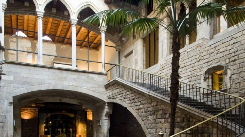 Barcelona: Picasso Walking Tour with Picasso Museum Tickets - Key Points