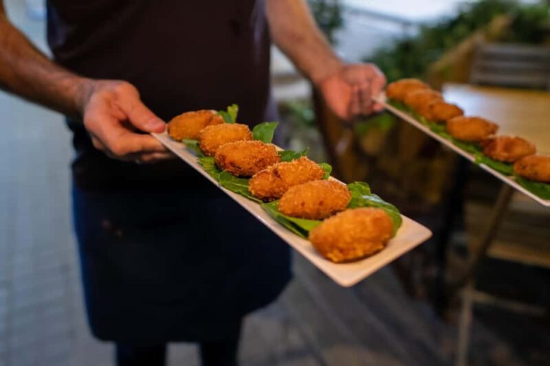 Barcelona Poble Sec Tapas & Wine Tour - FAQs