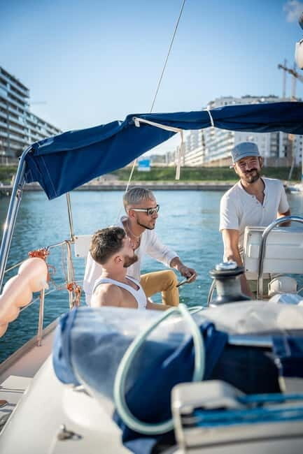 Barcelona: Private Boat Tour for 2, Swim, Snack and Drinks - Snacks, drinks, and personal touches