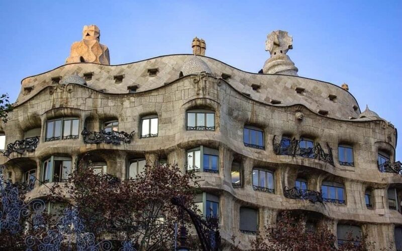 Barcelona Private City Tour: Sagrada Familia & Highlights - An Honest Look at the Barcelona Private City Tour