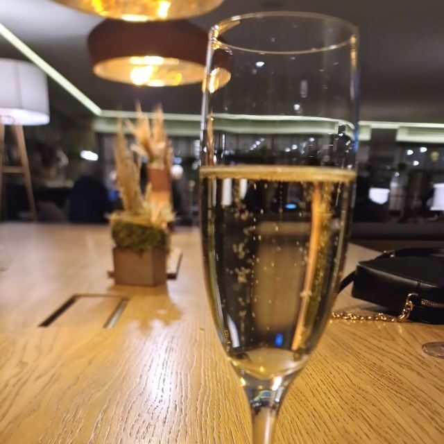 Barcelona: Private Guided Vermut Tour with Tapas and Drinks - Why This Tour Works (and Why It Might Not)