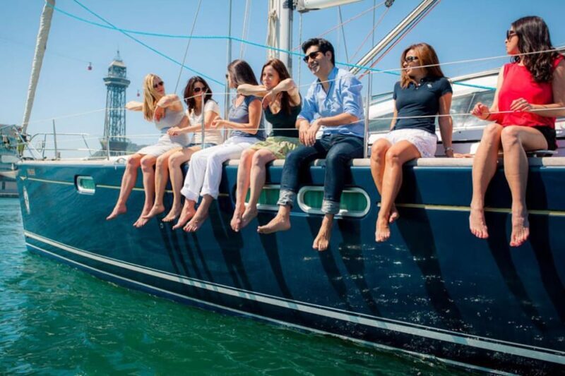 Barcelona: Private Luxury Sailing Tour - Key Points