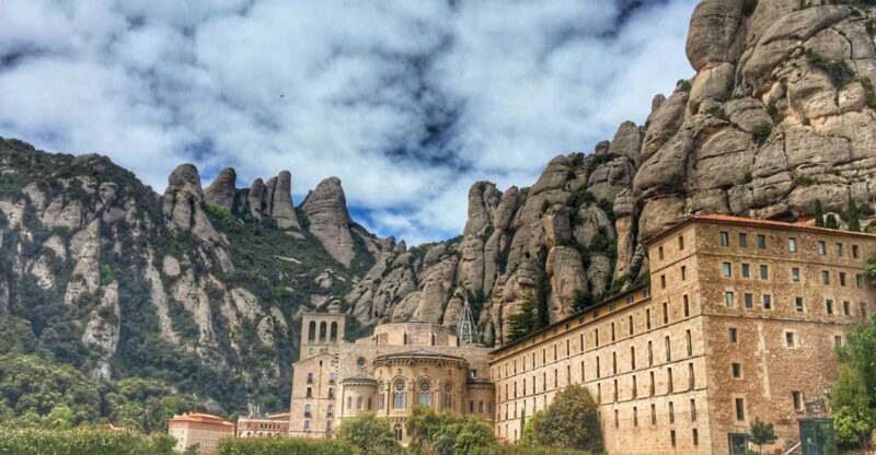 Barcelona: Private Montserrat Tour with Entry Tickets - The Value Proposition