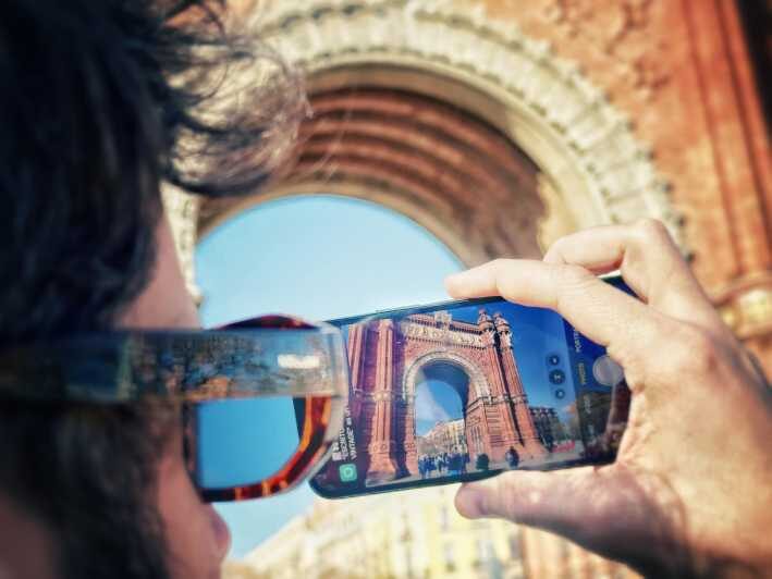 Barcelona: Private Phone Photography Class - Park & Old Town - Key Points