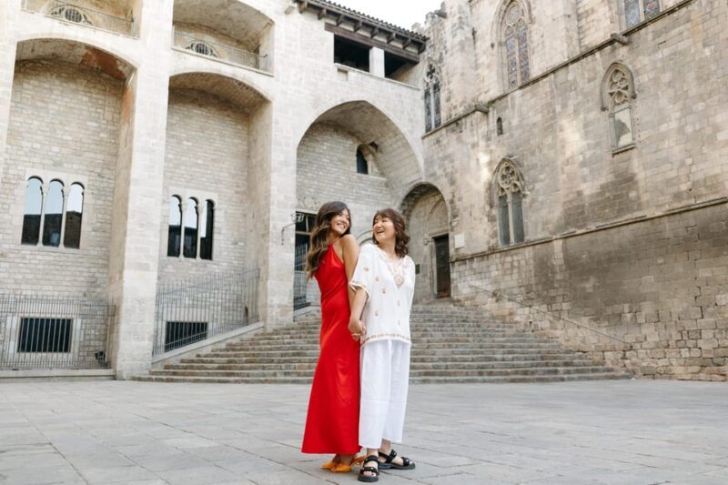 Barcelona: Private Photoshoot with a Professional - FAQs