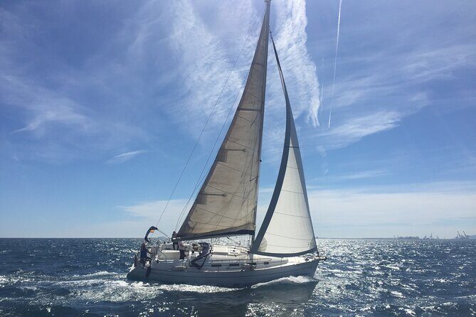 Barcelona Private Romantic Sailing Tour - Who Is This Tour Best For?