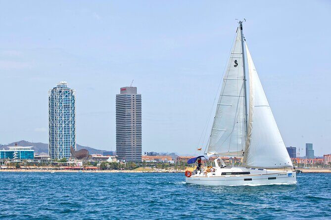 Barcelona Private Sailing with Open Bar & Snacks (max 9) - Who’s This Tour Best For?