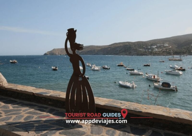 Barcelona: Private Tour Medieval Villages & Cadaqués - Exploring Cadaqués and Its Artistic Roots