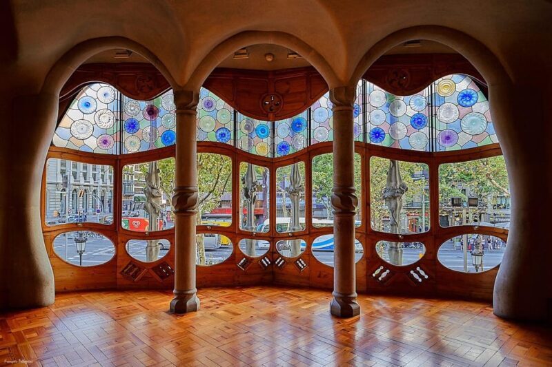 Barcelona: Private Tour of Casa Batllo with Reserved Access - What Makes This Tour Stand Out?