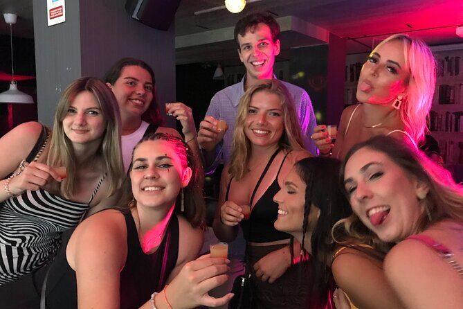 Barcelona Pub Crawl by KING -The Best Party tour & VIP Club Entry - What You Can Expect from the Tour