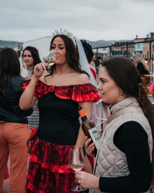 Barcelona: Rooftop Salsa Class with Bottomless Sangria - The Drinks and Social Scene