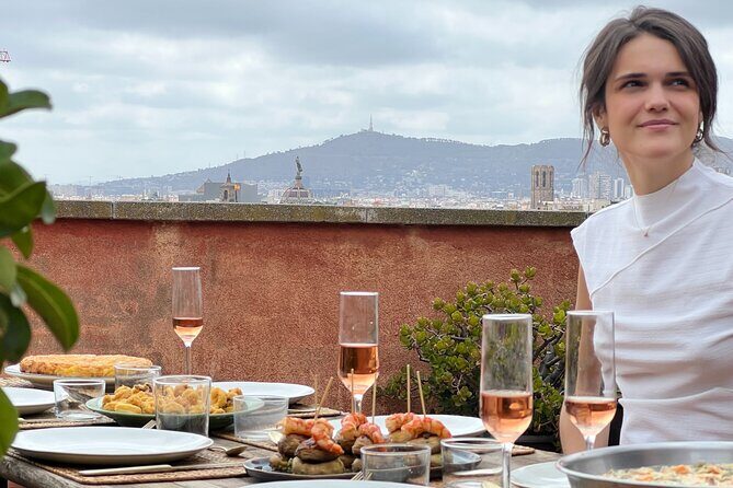 Barcelona: Rooftop Tapas & Sangria class with a Local Chef - Key Points
