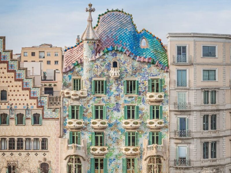 Barcelona: Sagrada Familia & Casa Batlló Guided Tour - A Closer Look at the Tour Details