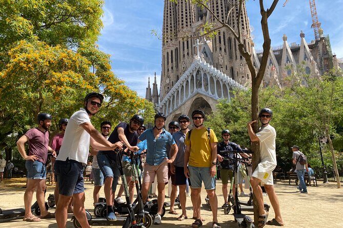 Barcelona Sagrada familia Electric Scooter or E-Bike Tour - A Closer Look at the Experience