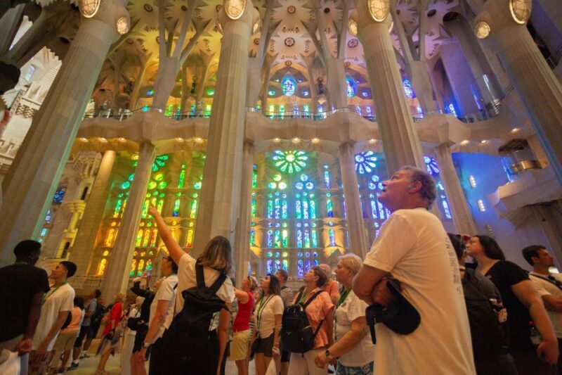 Barcelona: Sagrada Familia Fast Track Guided Tour - The Inside: What Youll See