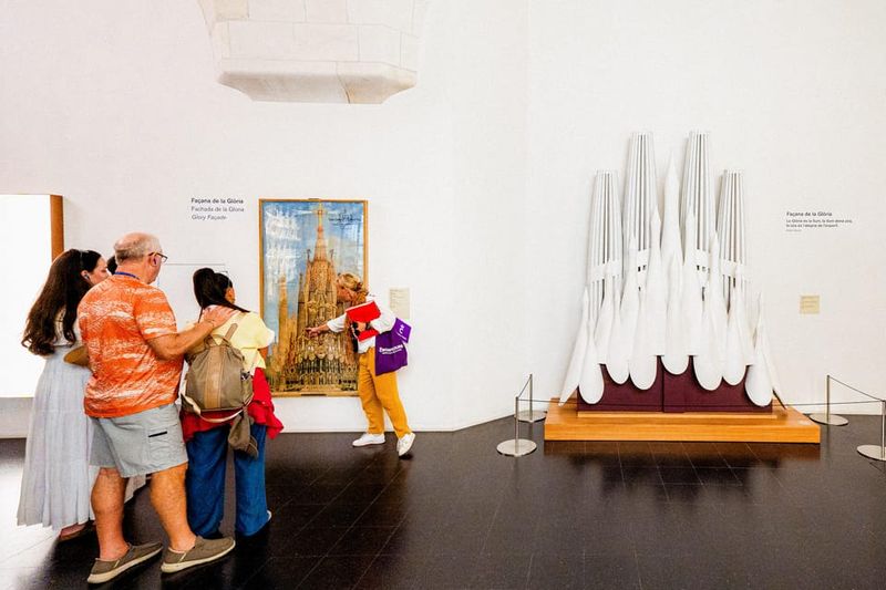 Barcelona: Sagrada Familia Priority Access Guided Tour - Gaudí’s Legacy, Explained Like You’re Smart (Not Like You’re Studying)