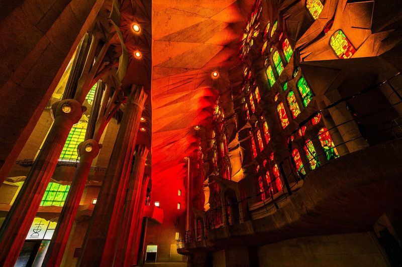 Barcelona: Sagrada Familia Priority Access Guided Tour - Audio System and Group Size: Getting the Best Version of the Tour