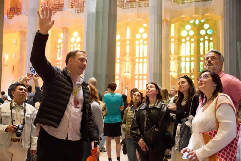 Barcelona: Sagrada Familia Skip-the-Line Guided Tour - Why Choose This Tour?