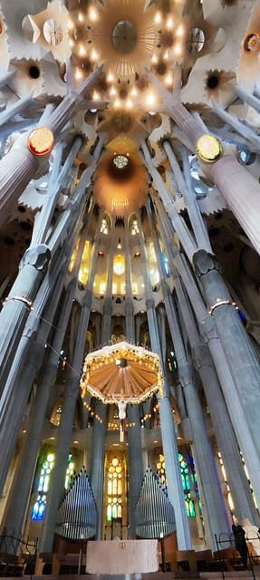 Barcelona: Sagrada Familia skip the line Guided Tour - The Convenience of Skip-the-Line Access