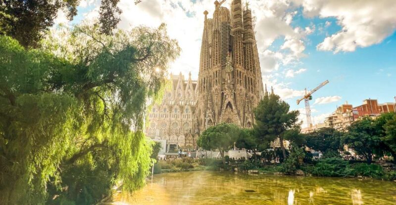 Barcelona: Sagrada Familia Skip-the-line Guided Tour - Considerations and Downsides