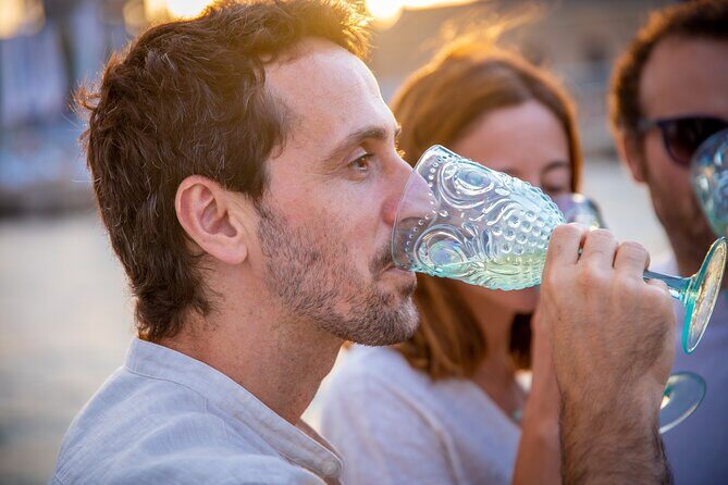 Barcelona Sailing and Wine Tasting Guided by an Expert Sommelier - FAQ