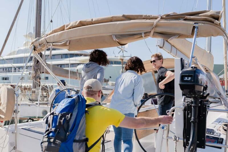 Barcelona Sailing Express - 1 Hour Harbor Tour - Practical Details and Tips