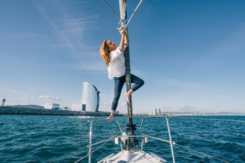 Barcelona: Sailing Tour + Food, Drinks, Swim & Sunset Option - FAQs