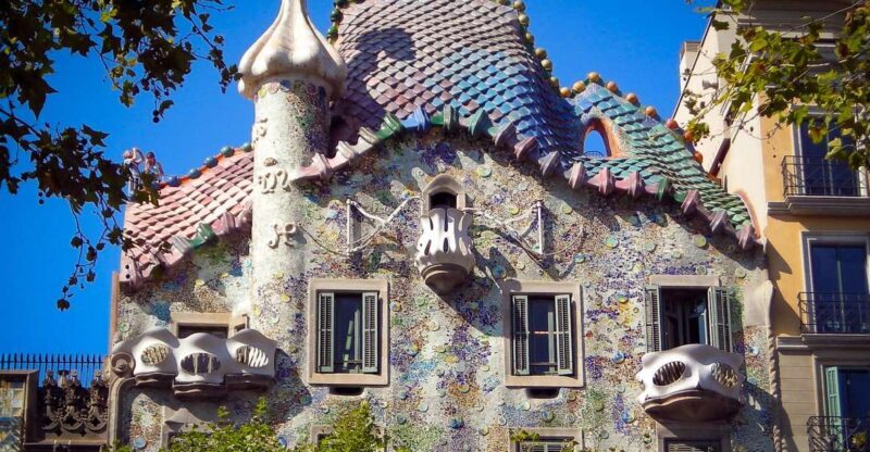 Barcelona: Sailing Trip, Sagrada Familia, and Casa Batlló - A Day in Barcelona: What to Expect