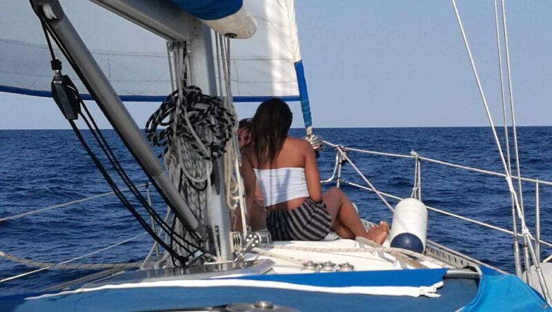 Barcelona: Sailing Trip with Drinks and Snacks - What Makes This Tour Special?