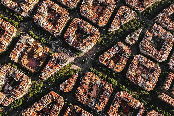 Barcelona Scavenger Hunt and Sights Self-Guided Tour - Practical Details: What You Need to Know