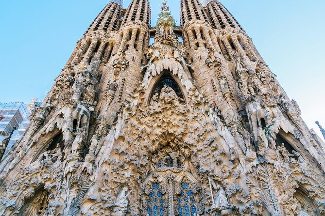 Barcelona Self-Guided Audio Tour - The Sum Up