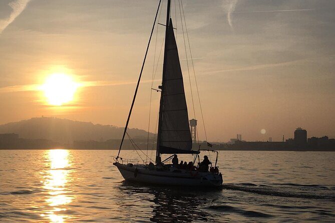 Barcelona Sunset Cruise with Open Bar of Cava and Snacks - Who Should Consider This Tour?