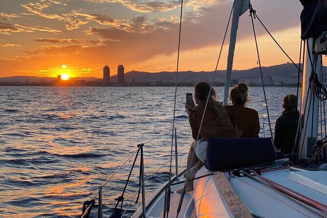 Barcelona Sunset Sailing with Open Bar of Cava and Snacks - Itinerary Breakdown