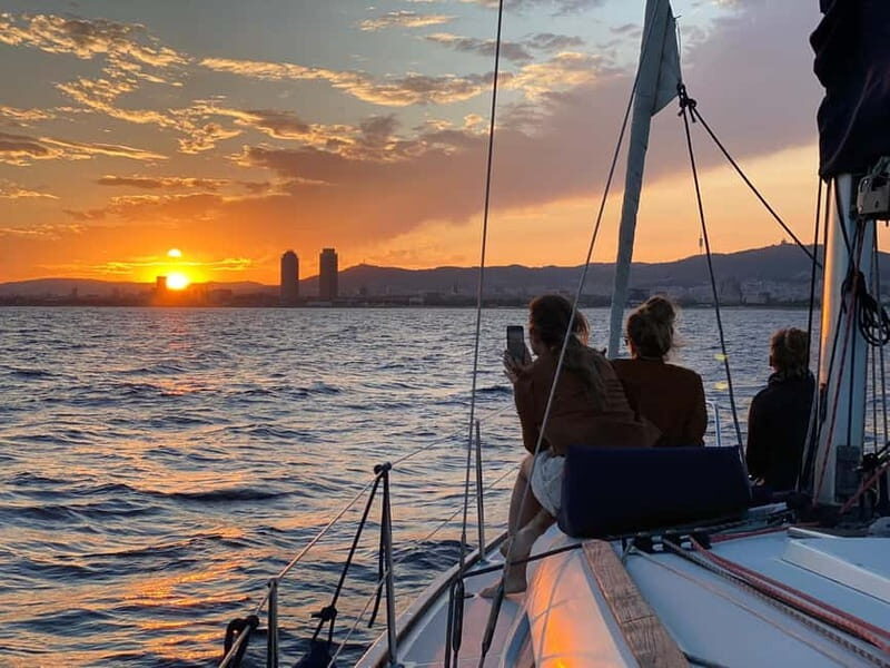 Barcelona: Sunset Skyline Cruise with Cava and Snacks - What to Expect on the Cruise