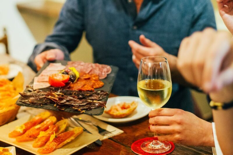 Barcelona: Tapas and Sidecar Motorcycle Tour - Key Points