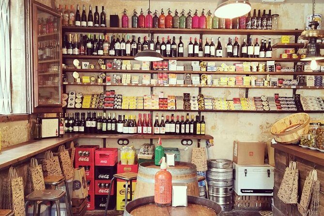 Barcelona Tapas & Wine Experience as a Local at Hidden Wineries - The Itinerary in Detail