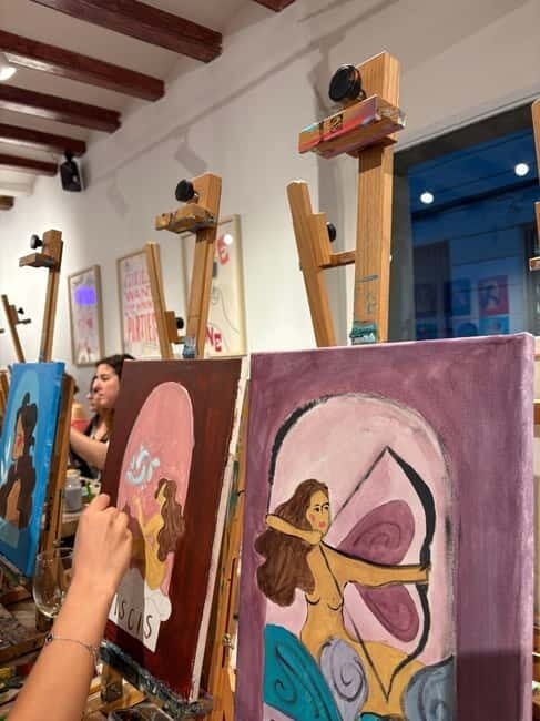 Barcelona: Tarot Reading, Paint &Wine! - The Reviews and What They Say