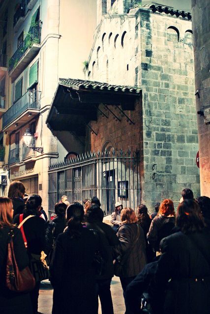 Barcelona: The Ghost Walking Tour - Key Points