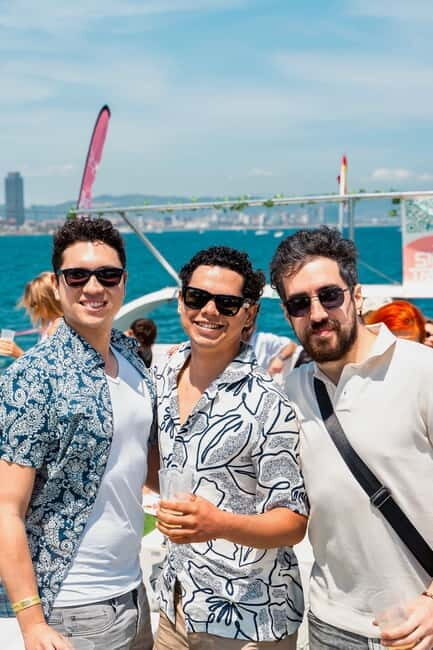 Barcelona: The Original Barcelona Boat Party - What to Expect from the Barcelona Boat Party