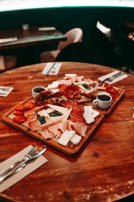 Barcelona: Tipsy Tapas & History Tour in the Gothic Quarter - Who Is This Tour Best For?