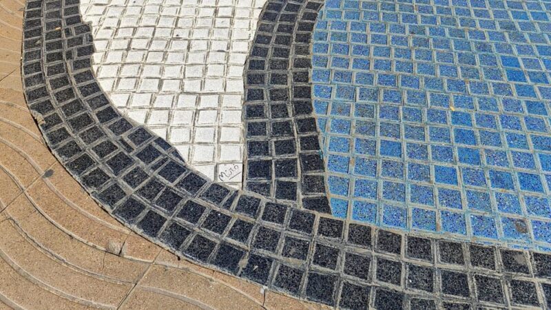 Barcelona Uncovered: A Unique Walking Adventure - Key Points