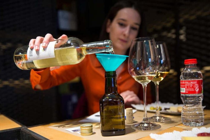 Barcelona: Vermouth-making workshop with aperitif - Practical Aspects and Value