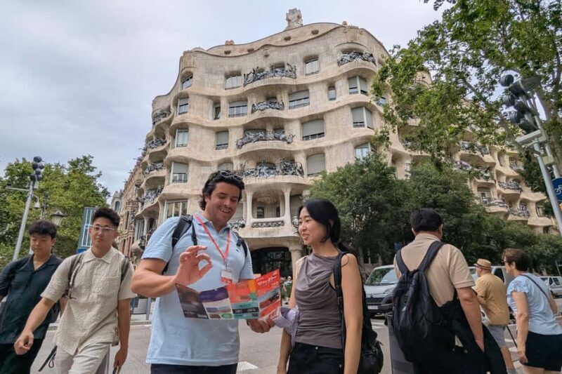 Barcelona Walking Tour: Modernisme & Iconic Architecture - Value and Overall Impression