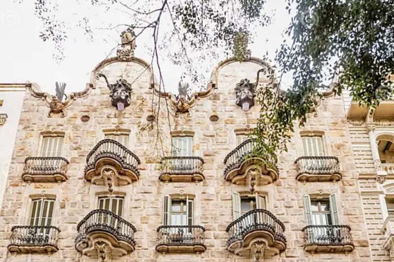 Barcelona Walking Tour: Modernisme & Iconic Architecture - Who Is This Tour Best For?
