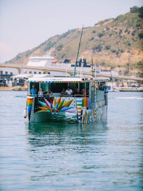 Barcelona: walking tour of the Gothic Quarter and boat ride - Reviews & What Travelers Say