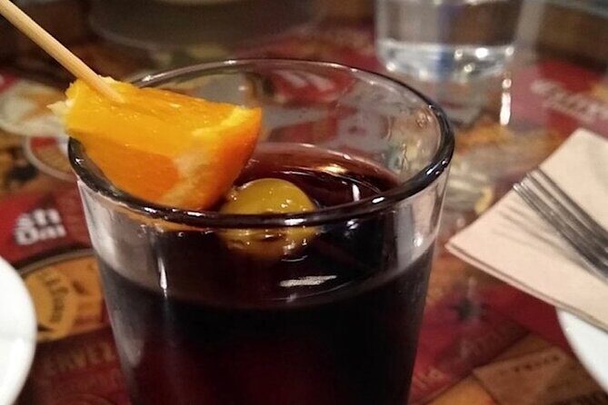 Barcelona´s Lunch or Dinner Tapas Tour: Food, drinks, happiness! - Practical Details and Tips