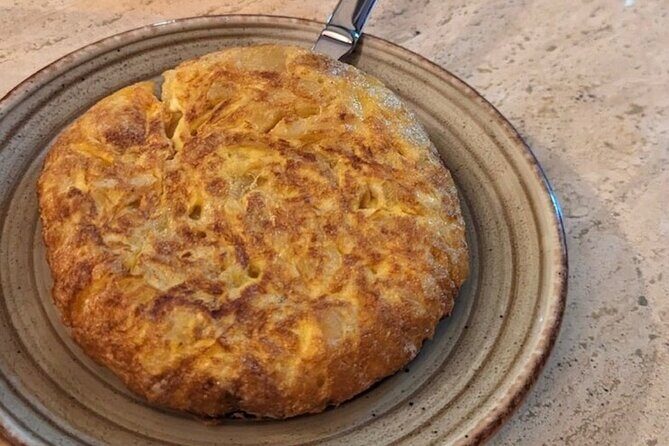 Barcelona´s Lunch or Dinner Tapas Tour: Food, drinks, happiness! - Who’s This Tour Best For?